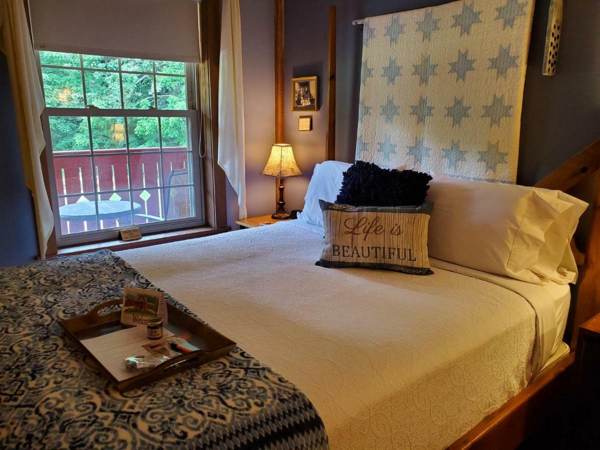 The Barn Inn Bed And Breakfast Millersburg Exterior foto